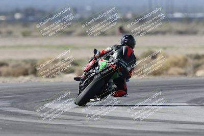 media/Jan-15-2026-Racers Edge (Thu) [[dfebeb70ab]]/3-B Group/Session 4 (Turn 5)/